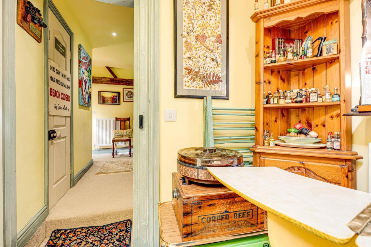 Family Country Cottage With A Private Valley View Scarborough Eksteriør bilde